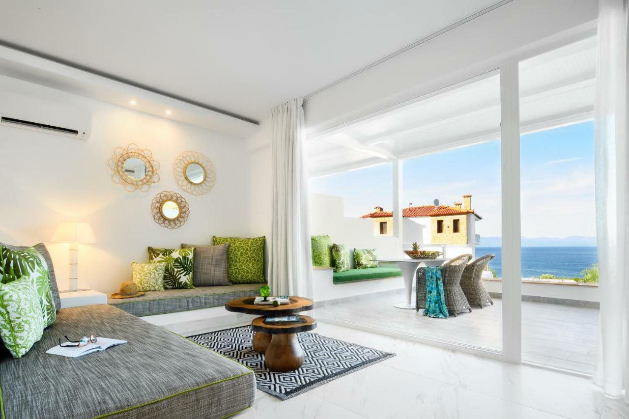 Villa D'Oro - Luxury Villas & Suites Paliouri Room photo